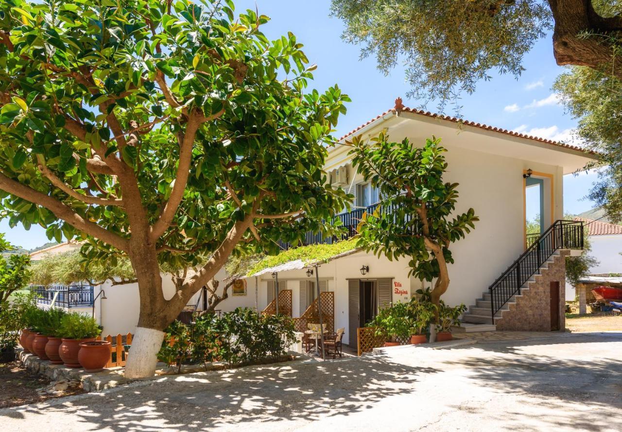 Villa Regina Keri 외부 사진